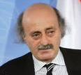 Joumblatt: les armes essentielles doivent rester pour défendre le Liban face à 