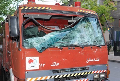 Syrie: deux soldats tués par des tirs des groupes armés et des pompiers agressés