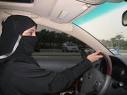 Arabie: les femmes appelées sur les réseaux sociaux à prendre le volant
