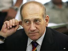 L’ex-Premier ministre israélien Ehud Olmert inculpé de corruption