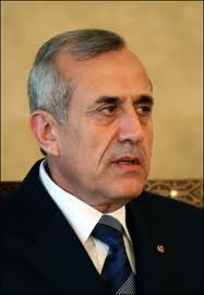 Sleiman réitère l’importance de la reprise du dialogue national
