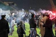 La plus grande catastrophe de l’histoire du football égyptien: 74 morts