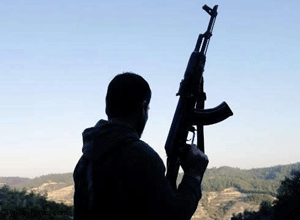 Assafir : Deux soldats libanais rejoignent les rangs de l’ASL