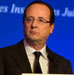 
Devant le Crif, Hollande fustige la 