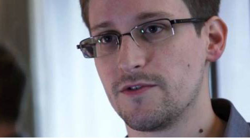 Snowden demande officiellement l’asile à la Russie
