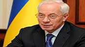 Ukraine: le Premier ministre démissionne, le Parlement abroge une législation répressive
