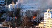 Bosnie-Herzégovine: le siège de la présidence incendié à Sarajevo
