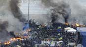 Affrontements meurtriers à Kiev, Moscou accuse la complaisance de l’Occident
