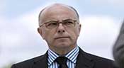 Radicalisation religieuse en France: Cazeneuve annonce un texte répressif
