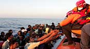 Amnesty accuse l’UE «forteresse» de mettre «en danger la vie» des réfugiés
