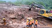 Glissement de terrain en Inde: le bilan pourrait dépasser 150 morts
