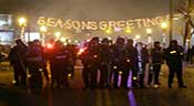 Ferguson: accalmie avant la fête de Thanksgiving, colère à Londres
