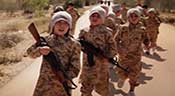 «Daech» endoctrine les enfants pour en faire des combattants
