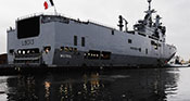 Amiral français: vendre les Mistral à des pays tiers

