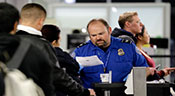 USA: des terroristes présumés embauchés dans des aéroports
