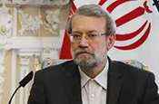 Larijani n’exclut pas l’échange de prisonniers avec les Etats-Unis