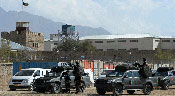 Afghanistan: un commando taliban libère des centaines de prisonniers
