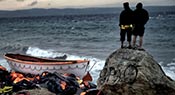Les écoliers polonais apprennent la physique en coulant des réfugiés syriens
