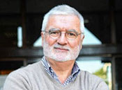 Un scientifique français rend sa Légion d’honneur