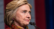 Clinton soulagée, a évité le pire dans l’affaire de ses emails

