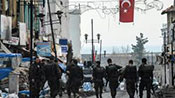 Turquie: au moins 8 policiers tués et 45 blessés dans un attentat