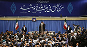 L’imam Khamenei: La famille royale «maudite» saoudienne ne mérite pas de gérer les lieux saints

