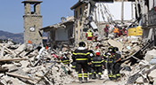 Italie/Séisme: reconstruction à l’identique, dégâts estimés à 4 mds, selon Renzi
