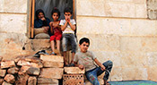 Des enfants d’Alep bombardent la ville de 6.000 messages de paix
