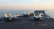 Taïwan et Tokyo suivent de près les manœuvres du porte-avions chinois


