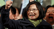 Tsai: Taïwan ne pliera pas face aux intimidations de Pékin

