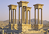 Palmyre : l’#Unesco dénonce les nouvelles #destructions de «Daech», «un #crime de guerre#»