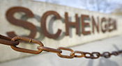 Espace Schengen: confirmation des contrôles aux frontières jusqu’en mai
