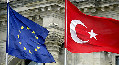 Propos menaçants d’Erdogan: l’UE convoque l’ambassadeur turc
