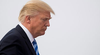 Etats-Unis: Trump coupe les vivres des cliniques pratiquant l’avortement

