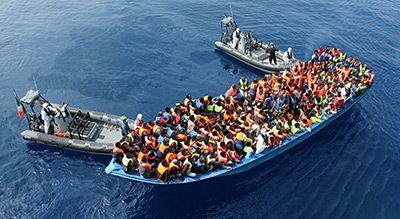 Plus de 2.000 #migrants sauvés au large de la #Libye