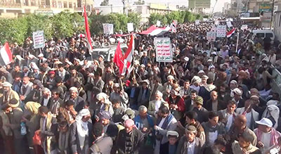 Des milliers des Yéménites appellent à lutter contre les espions saoudiens

