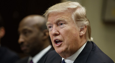 L’administration Trump veut financer son mur, coûte que coûte
