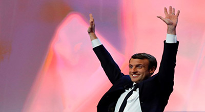 #France/#Présidentielle: Le porte-parole de #Merkel souhaite «bonne chance» à #Macron