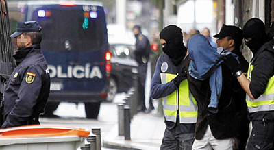 Espagne: vaste opération antiterroriste près de Barcelone, 12 perquisitions
