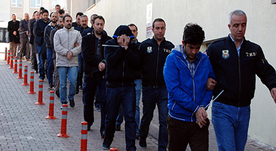 #Turquie: suspension de plus de 9.100 #policiers