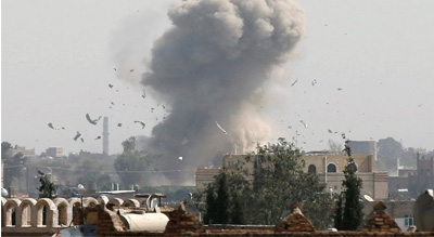 #Yémen: 2 femmes et 4 enfants blessés dans un bombardement saoudo-américain à #Maareb