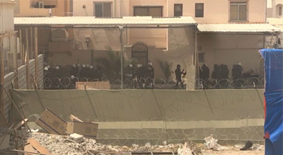 #Bahreïn: Les forces de sécurité arrêtent tous ceux qui se trouvent à l’intérieur de la maison du cheikh Qassem