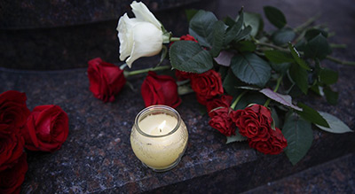 Attentat de Manchester: la communauté internationale réagit
