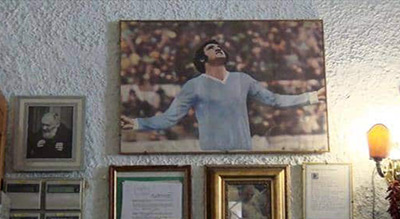 Au Vatican, Ivanka Trump prend la photo d’un footballeur pour l’image d’un saint
