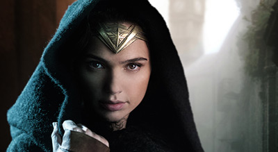 Wonder Woman déprogrammé à Alger, appel à son interdiction
