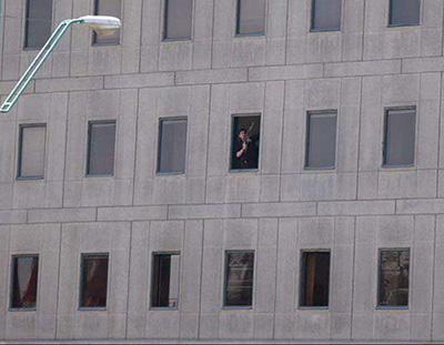 L’un des 4 terroristes dans le parlement iranien abattu
