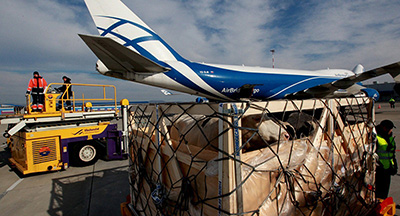 Une première cargaison de vivres arrive à #Doha en provenance de l’#Iran