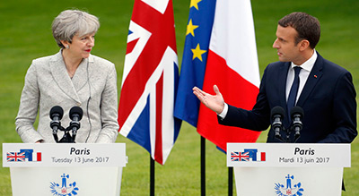 Brexit: Londres maintient le calendrier, Paris et Berlin souhaite sa renonce
