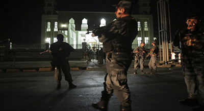 Afghanistan: attentat-suicide contre une mosquée à Kaboul, au moins 4 martyrs
