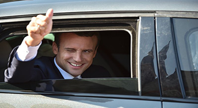 France/législatives: majorité écrasante pour Macron, abstention record
